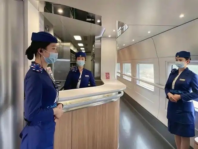 高铁动车组-餐吧乘务员，跟车保洁员